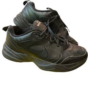 Nike Air Monarch Walking Shoes Mens 12 Black Leather‎ 415445 Athletic Athleisure